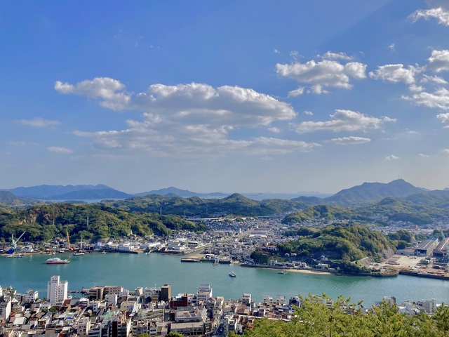 pixta_127535946_S